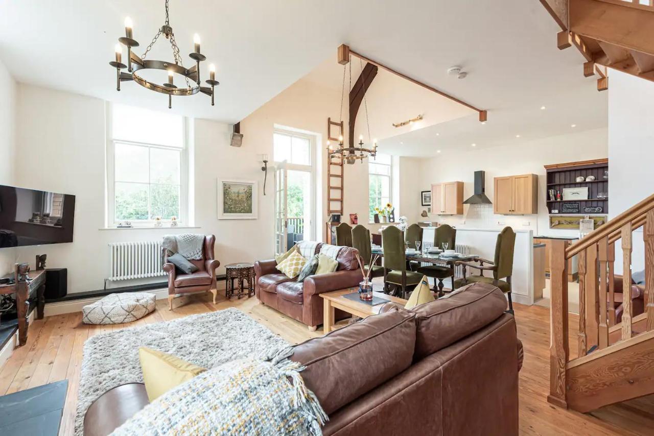 Converted Chapel, Stunning Sea & Mountain Views! Penmaenmawr Экстерьер фото