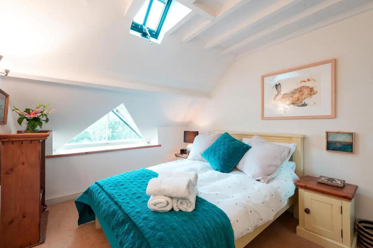 Converted Chapel, Stunning Sea & Mountain Views! Penmaenmawr Экстерьер фото