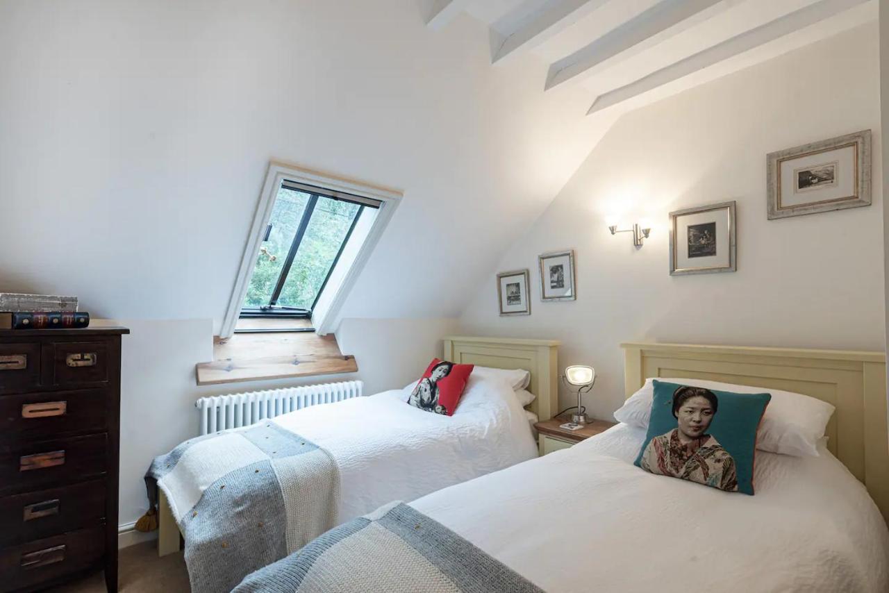 Converted Chapel, Stunning Sea & Mountain Views! Penmaenmawr Экстерьер фото